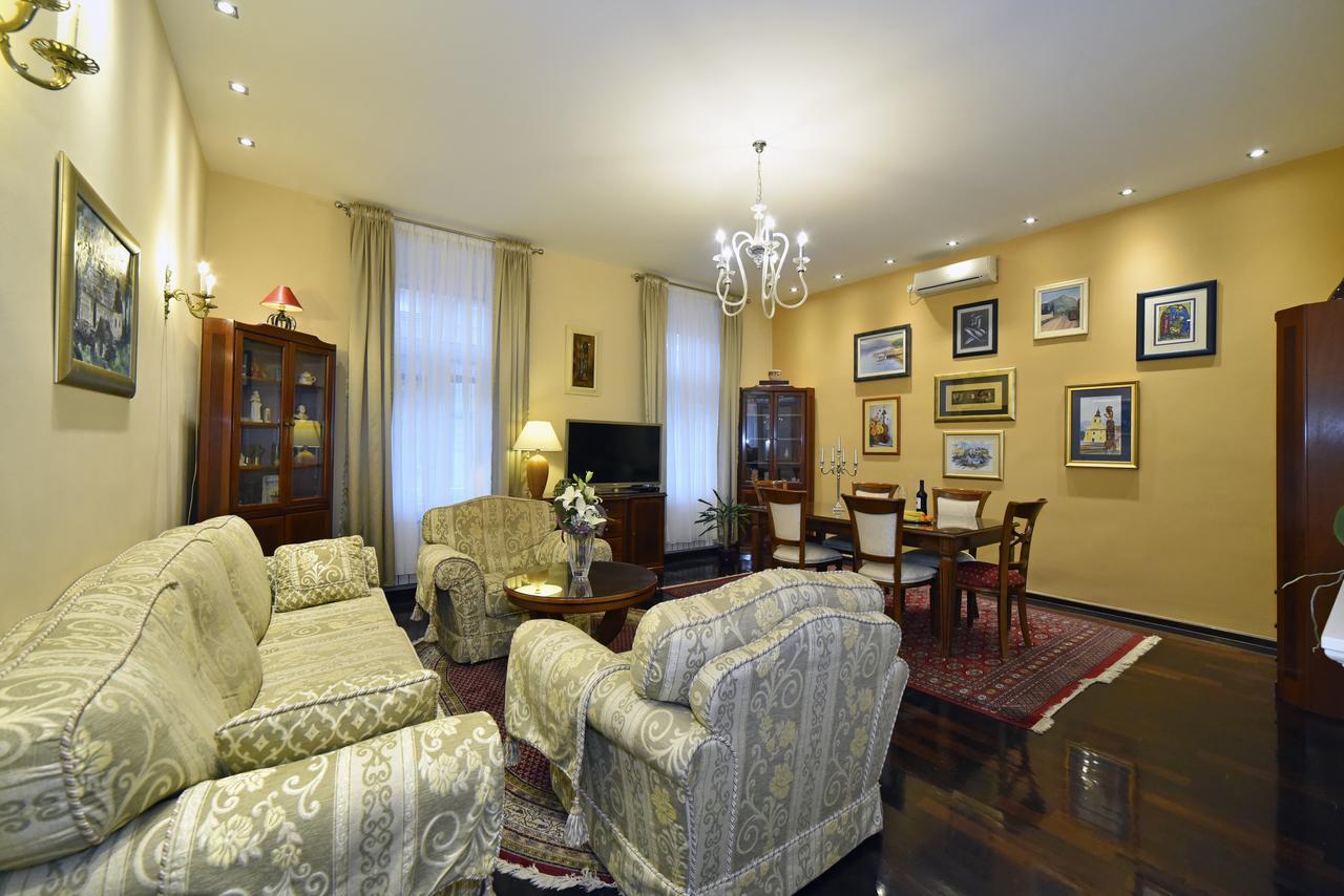Luxury Residence Center Apartment Zagreb Buitenkant foto