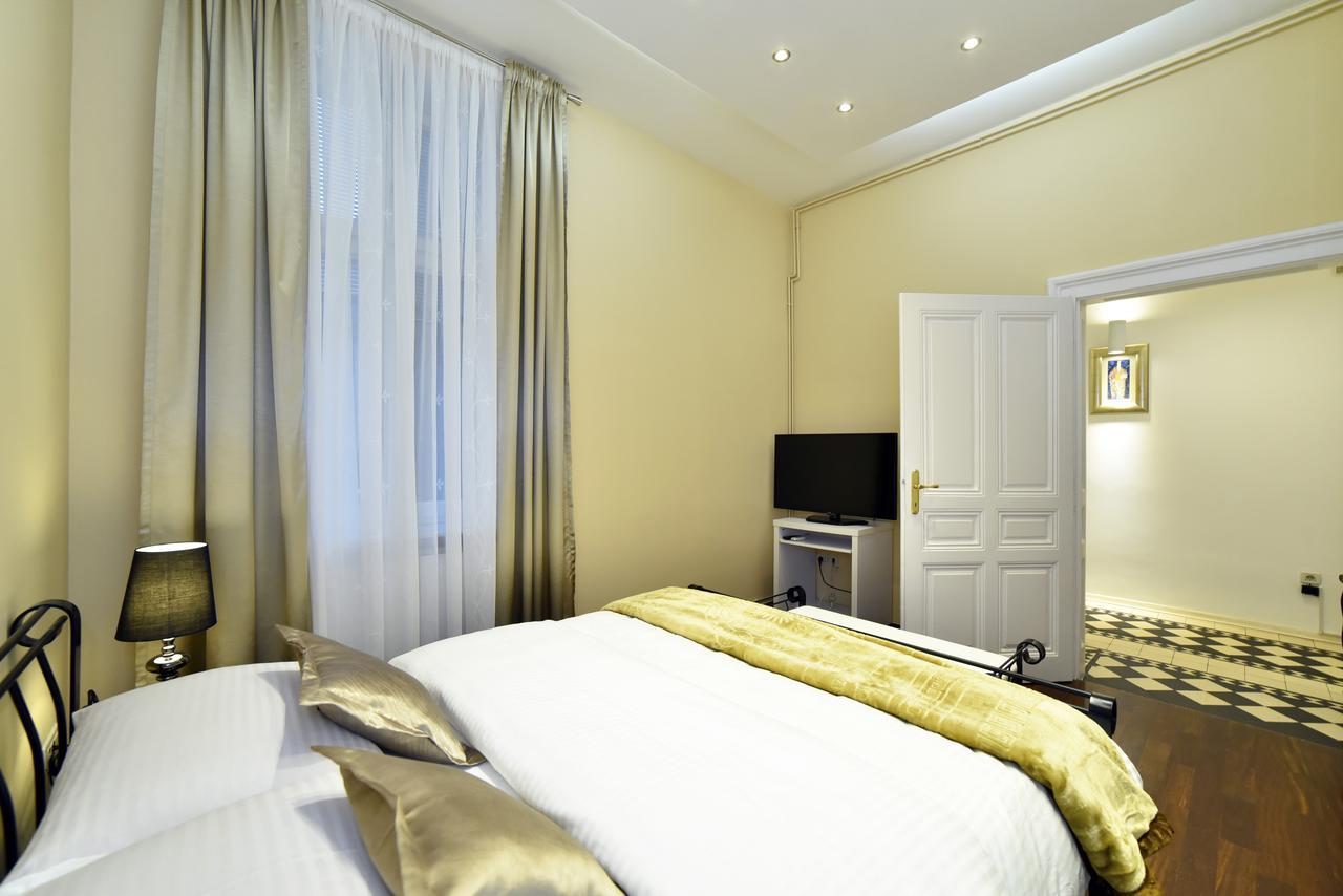 Luxury Residence Center Apartment Zagreb Buitenkant foto