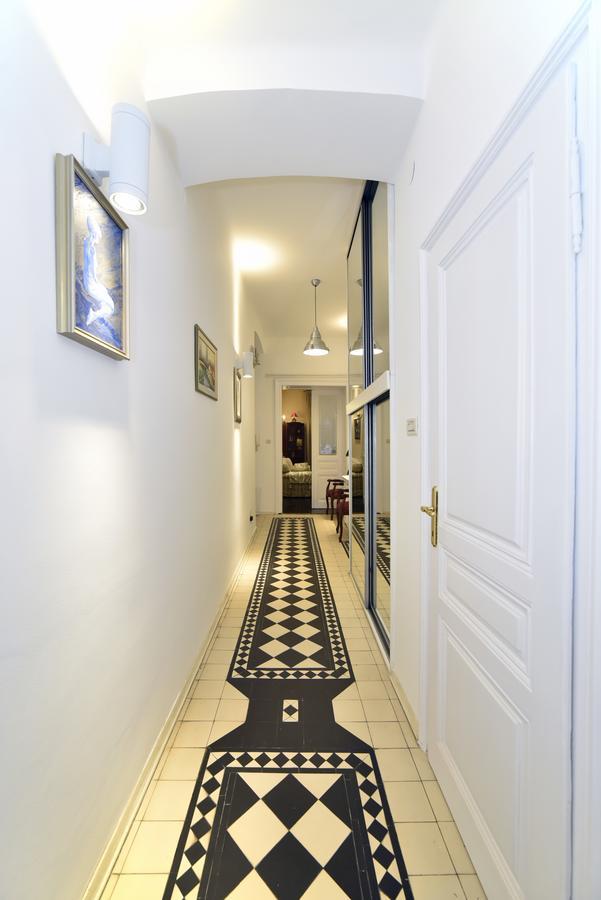 Luxury Residence Center Apartment Zagreb Buitenkant foto